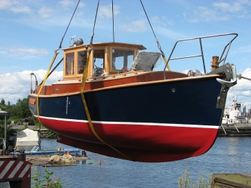 Wooden motor-sailing boat skold-22MS