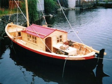 Wooden boat skold-35