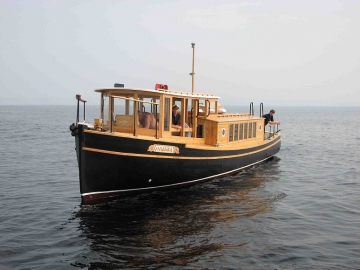 Passenger motor boat Askold-40